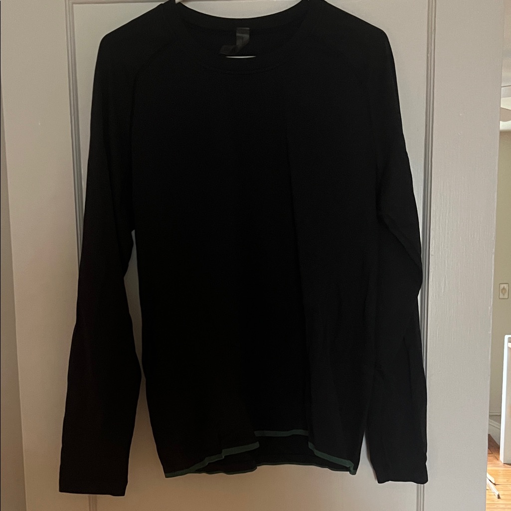 Outdoor Voices Men's Black Crewneck Technical Shirt